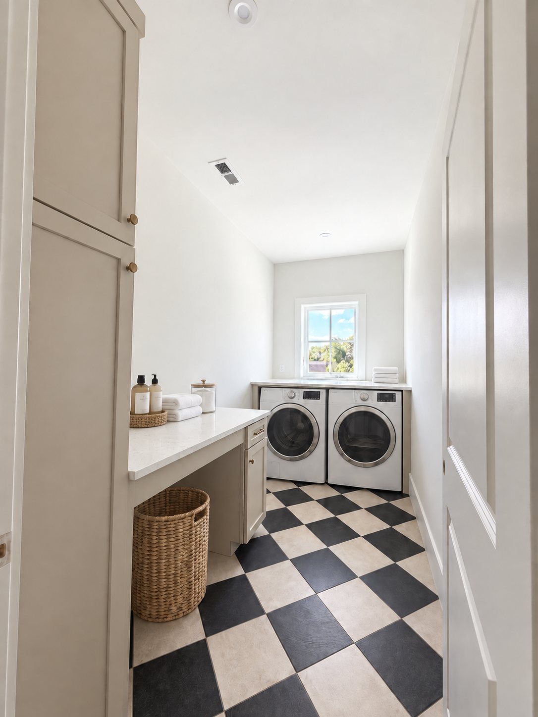 Homesite 4 - Laundry
